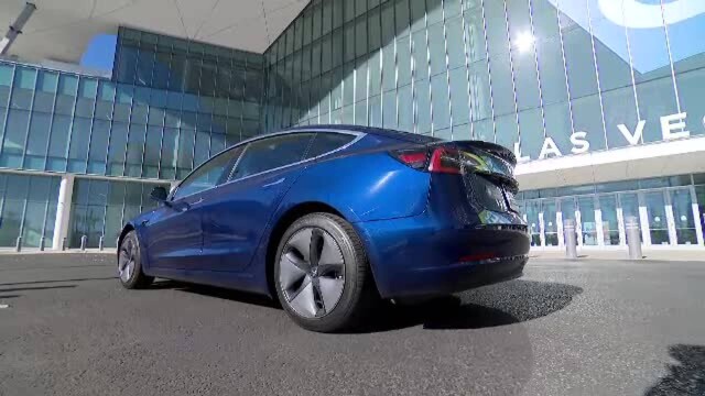 VIDEO: iLikeIT a testat ”Full Self Driving Mode” de pe Tesla 3, la CES 2022, în Las Vegas - Imaginea 3