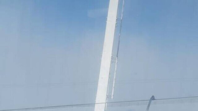 FOTO. Rafalele de vânt au provocat pagube la gondola care urcă la Cota 2000 din Bucegi. Domeniul schiabil, închis - Imaginea 2