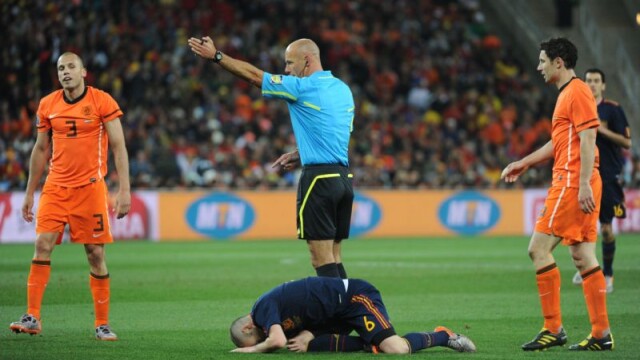 Fiesta in Spania! Ibericii au castigat pentru prima oara Cupa Mondiala! - Imaginea 13
