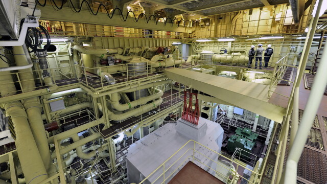 Rusia trimite în larg controversata navă numită ”Cernobîl plutitor”. GALERIE FOTO - Imaginea 5