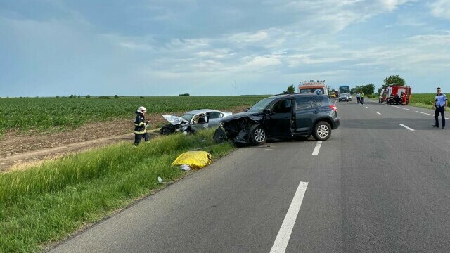 Ce s-a găsit în mașina șoferului care a murit în accidentul din Buzău și a provocat moartea unui copil - Imaginea 6