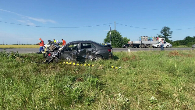 Accident grav în Prahova, cu 3 mașini implicate și un bărbat decedat. Niciun șofer nu purta centura de siguranță - Imaginea 3