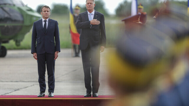 Macron, în România: Rusia este un stat puternic, nu dorim să avem un război cu poporul rus - Imaginea 9