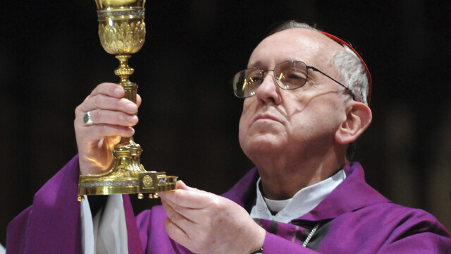 Jorge Bergoglio e Papa Francisc. Povestea cardinalulului remarcat prin modestie si conservatorism - Imaginea 3