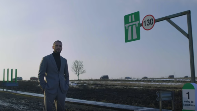 Omul de afaceri care a construit primul metru de autostradă în Moldova primește ajutoare - Imaginea 1