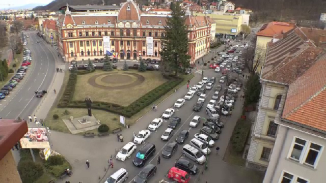 Mișcarea #șieu. Românii au blocat străzile în zeci de orașe și au cerut autostrăzi - Imaginea 4