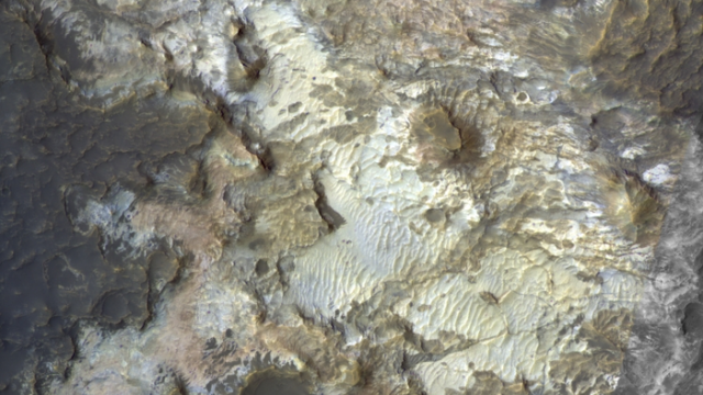 Motivul pentru care oamenii de ştiinţă vor să contamineze Marte cu microbi - Imaginea 12