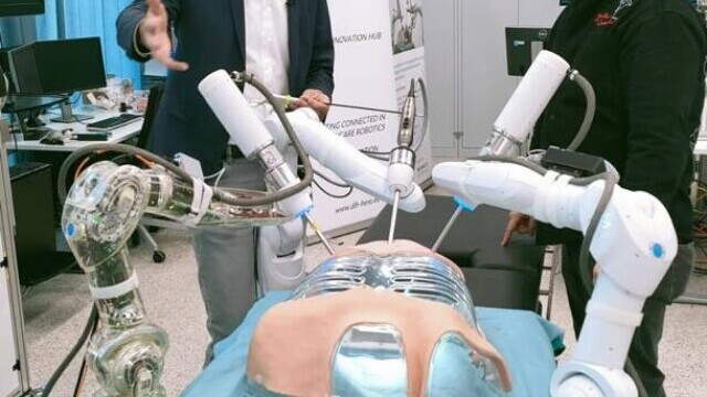Toro, unul dintre cei mai performanți roboți umanoizi din lume, a fost gândit și dezvoltat de români - Imaginea 2