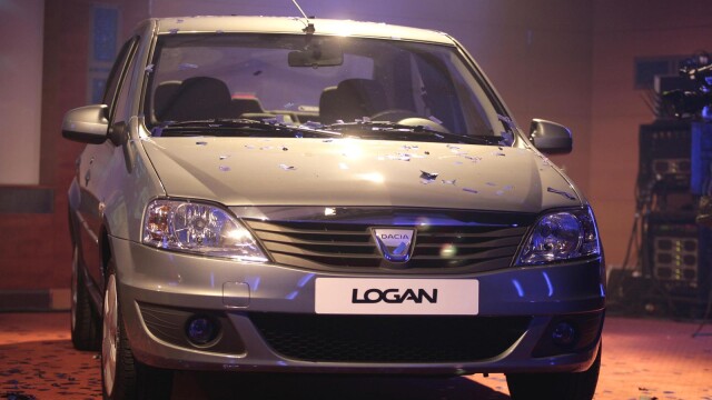 Logan Facelift la Salonul Auto de la Paris - Imaginea 1