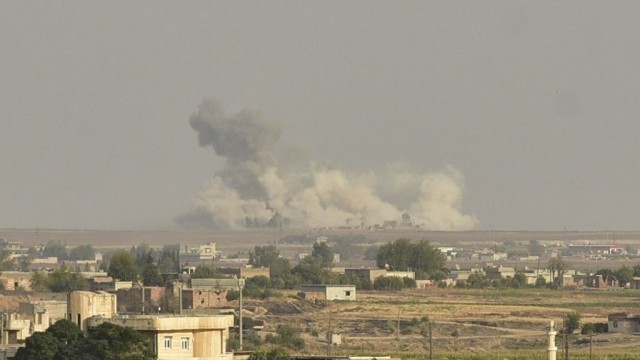 Panică în Siria după lansarea ofensivei militare turce. Sute de oameni își părăsesc casele - Imaginea 7