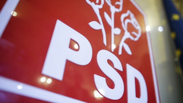 Moțiunea de cenzură nu s-a mai votat. Câțiva parlamentari PSD s-au îmbolnăvit înainte de vot - Imaginea 5