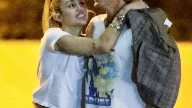 Miley Cyrus are un nou iubit. Tânărul avea o pasiune pentru ea de la 12 ani - Imaginea 3