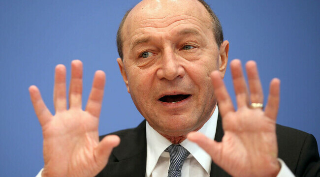 traian basescu