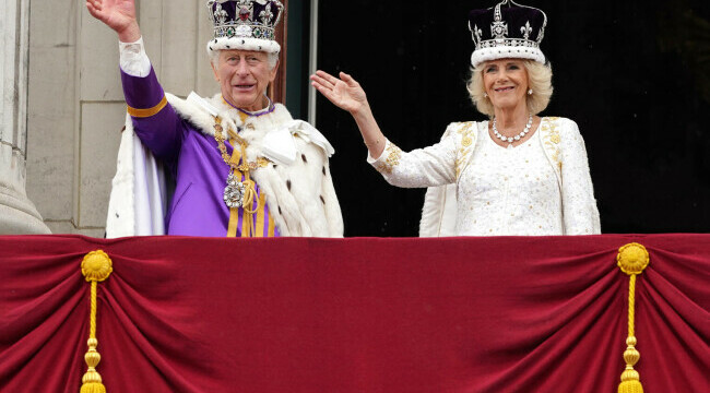 incoronare regele Charles al III-lea