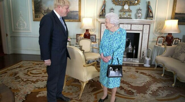 boris johnson, regina elisabeta