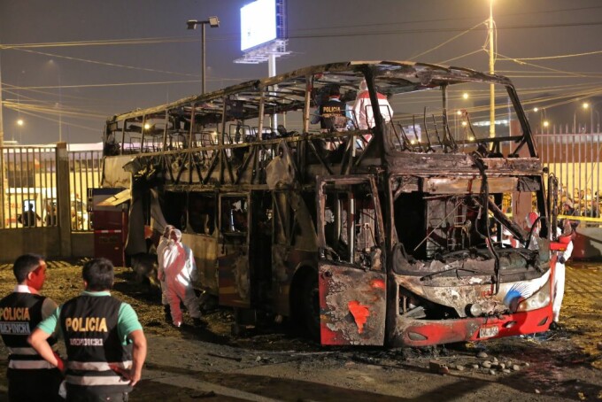 incendiu autobuz incendiu autobuz