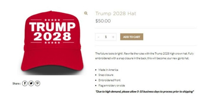 Donald Trump vinde şepci cu inscripţia ”Trump 2028”