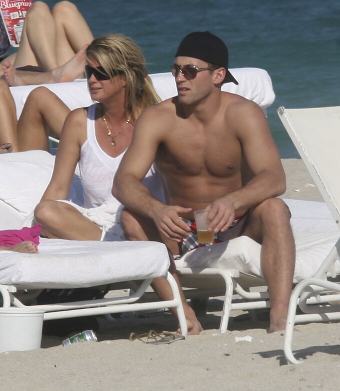 Rachel Hunter şi Jarret Stoll