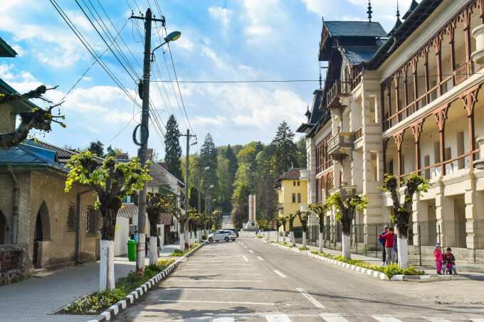 Valcea - obiective turistice