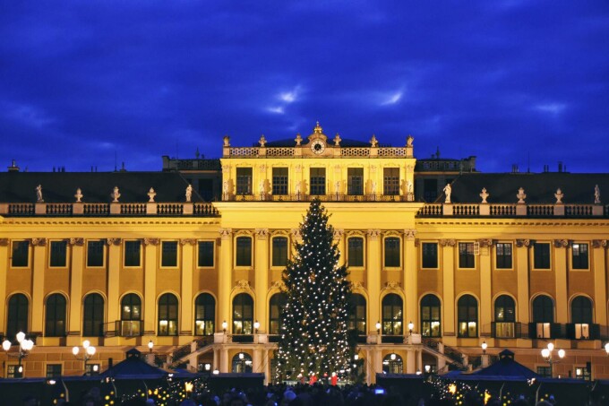 Târgul de Crăciun de la Schönbrunn