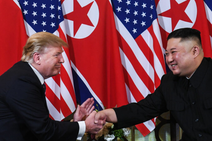 A început al doilea summit Kim-Trump. „Ești un lider grozav”