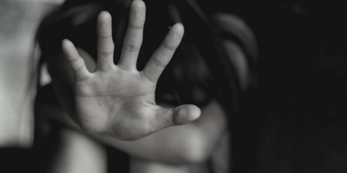 Ce este violul şi agresiunea sexuală?
