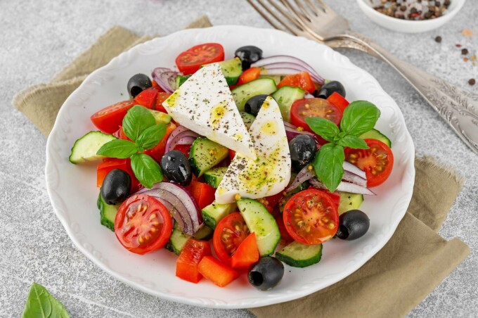 salata greceasca