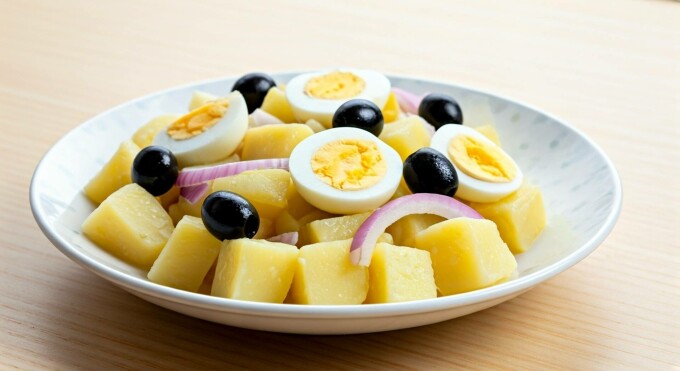 salată orientală
