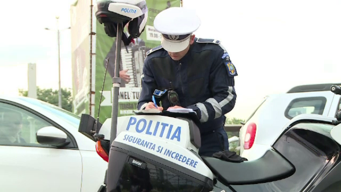 viziunea polițistului de trafic)