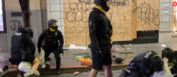 proteste