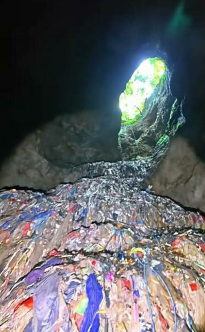 gunoi munti china