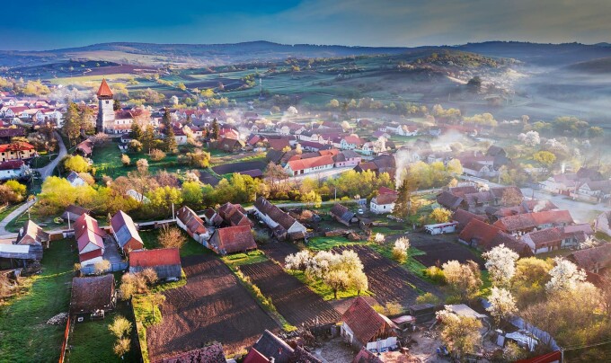 Colinele Transilvaniei – obiective de vizitat. Singura destinație din competiția Destinația Anului 2025 care unește trei județe