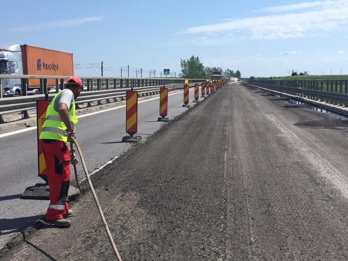 Trafic Deviat Pe Autostrada Bucuresti ConstanÅ£a Se ExecutÄƒ LucrÄƒri De ReparaÈ›ie Stirileprotv Ro