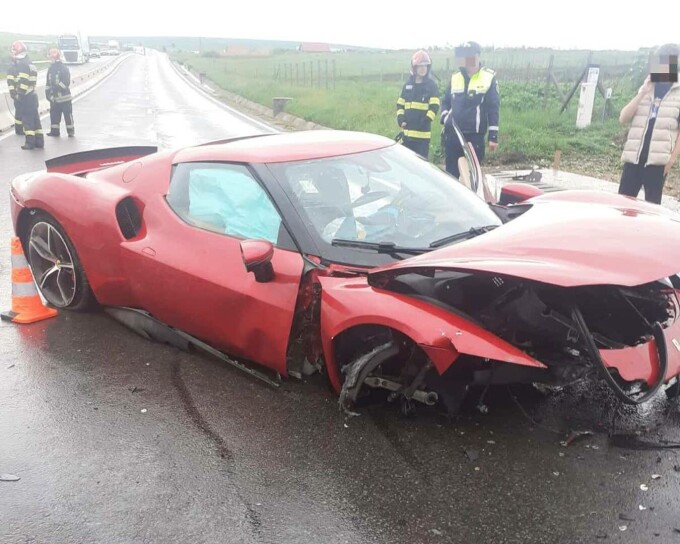 ferrari accident turda