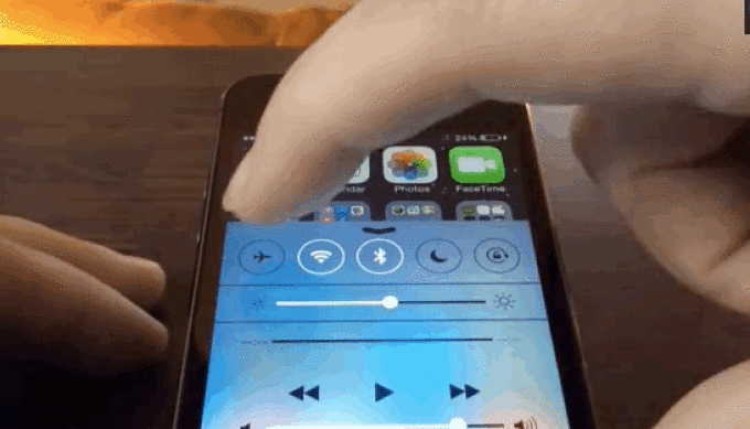 evaporation violent semiconductor 10 trucuri iPhone pe care Apple NU vrea sa le stii. Cum iti poti transforma  smartphone-ul in poloboc - Stirileprotv.ro