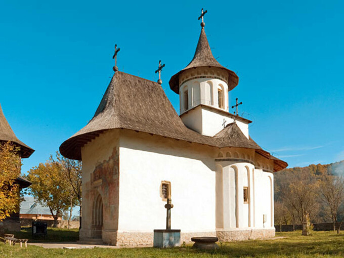 Biserica Pătrăuți