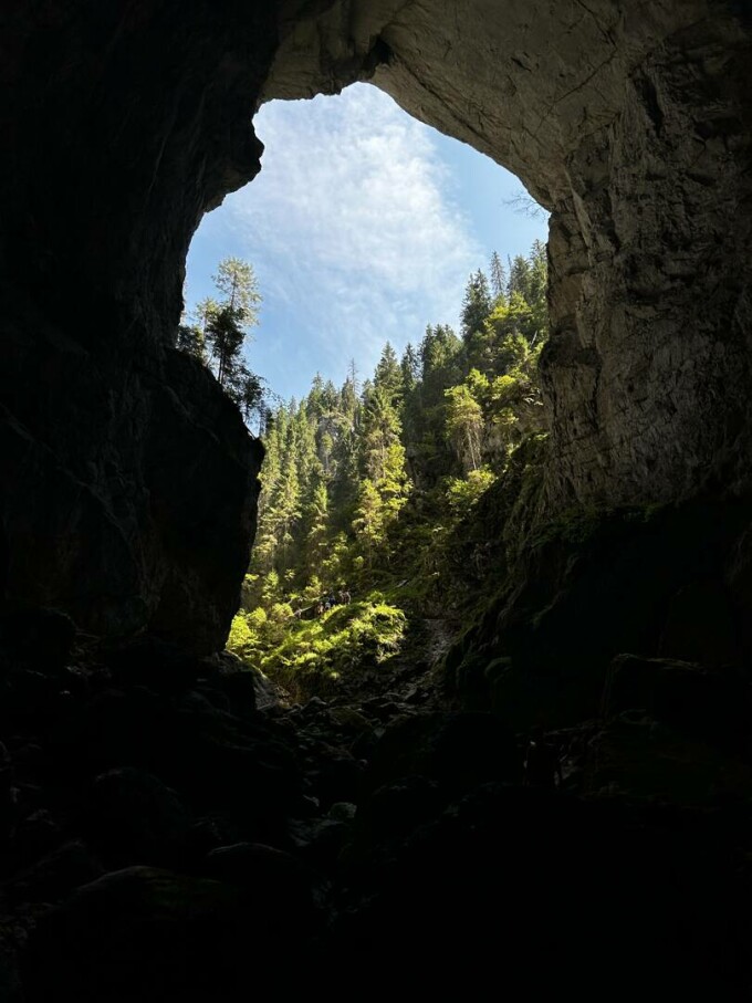 Peștera Cetățile Ponorului din Munții Apuseni