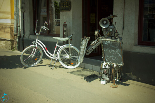 O Plimbare Prin Cluj Cu Bicicleta Locurile Superbe Pe Care Nu Ai