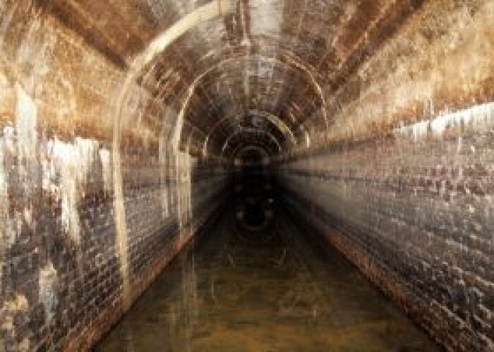 Ce se ascunde defapt sub Bucuresti: Harta tunelurilor secrete pe langa care treci in fiecare zi! FOTO