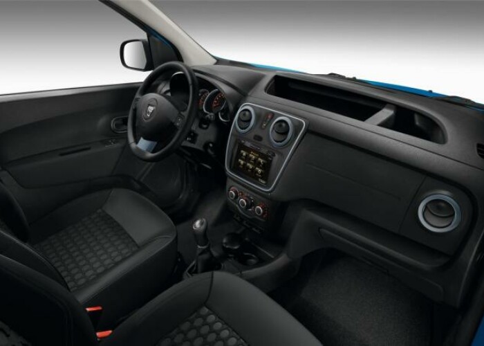 Dacia lanseaza in Romania noile Lodgy Stepway si Dokker Stepway! Cand o sa fie disponibile: FOTO