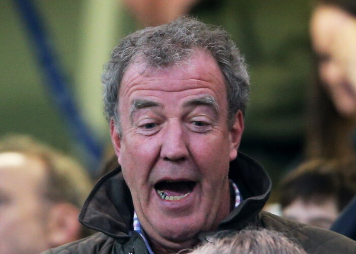 Jeremy Clarkson, plin de sange si murdar dupa o cascadorie periculoasa: Am supravietuit!
