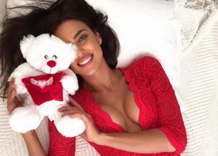 Irina Shayk l-a uitat pe Ronaldo! Cine este noul barbat din viata modelului! Imaginea sexy pe care a postat-o
