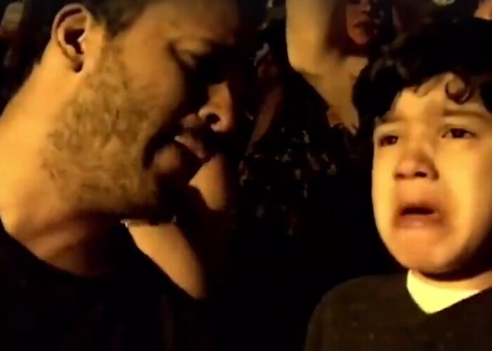 Momentul emotionant in care un baietel care sufera de autism este dus de tatal sau la un concert Coldplay! Ce s-a intamplat dupa ce clipul a ajuns pe net