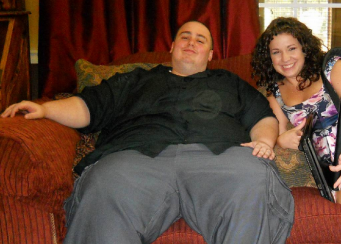 Pare greu de crezut, dar acest barbat este acum antrenor personal. Cum arata dupa ce a slabit 100 de kilograme