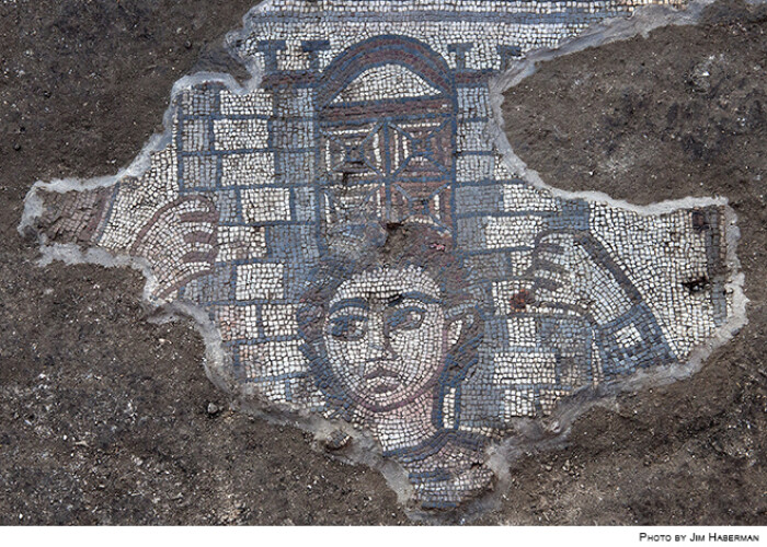 Un ciob vechi de 3.000 de ani ar putea fi dovada ca Vechiul Testament este un document cu fapte reale : Descoperire Incredibila in Israel: