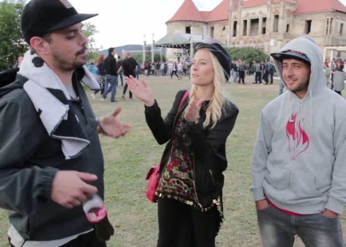 Electric Castle 2014. Laura Cosoi s-a intalnit cu DOC la Castelul Bannfy. Cele mai tari imagini: VIDEO