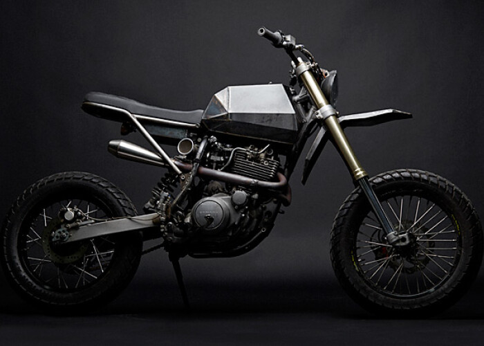 Cuma reusit YAMAHA sa faca arta pe doua roti GALERIE FOTO