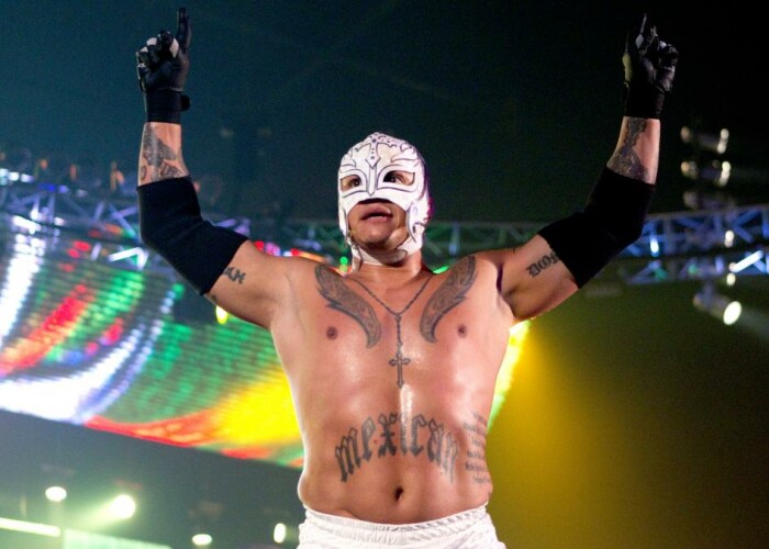 Il mai tineti minte pe micutul Rey Mysterio? Nu mai arata deloc asa! Cum s-a transformat in doar cateva luni