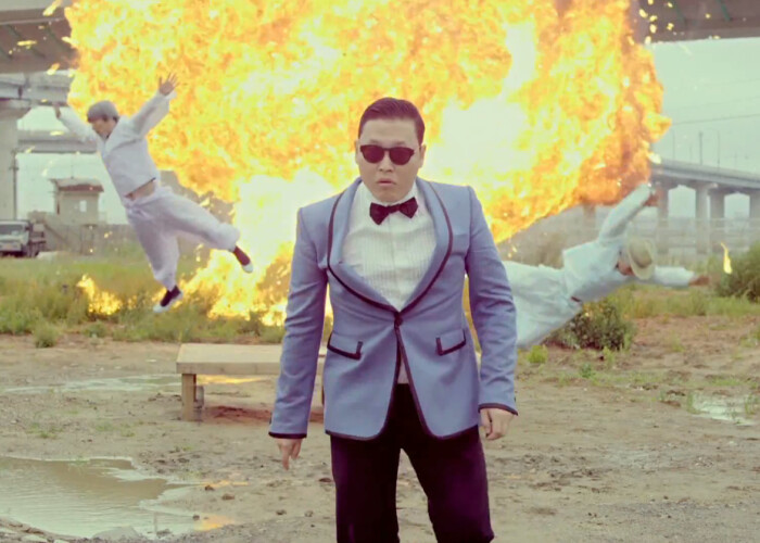 Nostradamus a prezis ca Psy este cavalerul Apocalipsei : sfarsitul lumii va fi Gangnam Style VIDEO