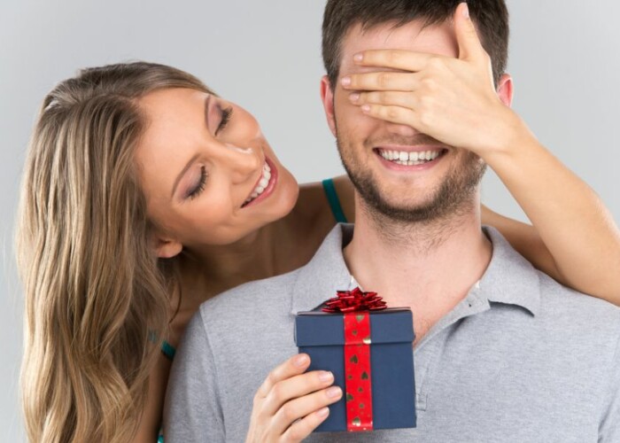 Spune adio cadourilor nereusite! Foloseste aplicatia After Eight My Wishlist prin care le spui prietenilor ce iti doresti sa primesti cu adevarat
